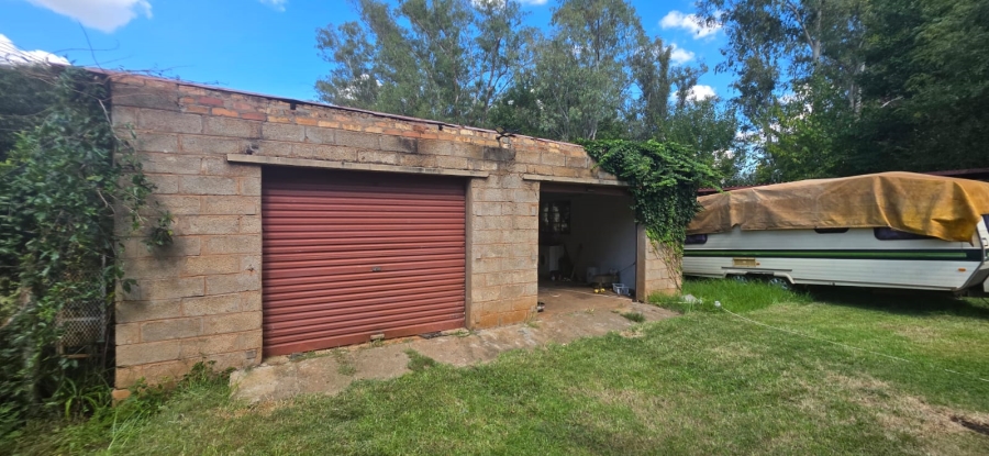 4 Bedroom Property for Sale in Potchefstroom Rural North West